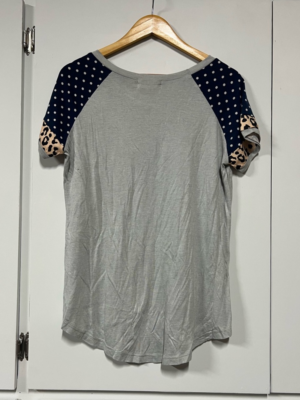 New - Texas Roads Graphic Tee in Grey with Navy & Leopard Accent - Picture 4 of 7